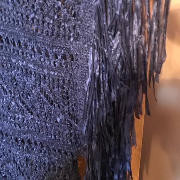 Indigo blue poncho - Picture 3 of 7